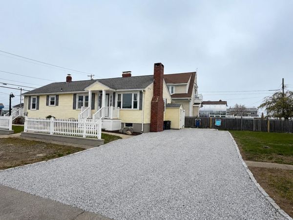540 Hudson Street, Seabrook, NH 03874
