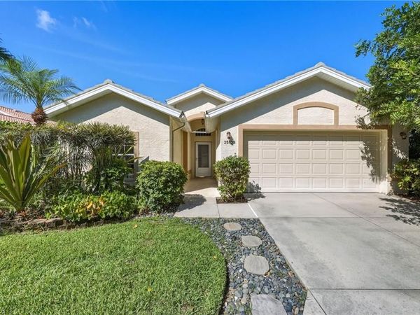25925 Pebblecreek DR, BONITA SPRINGS, FL 34135