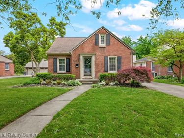 9924 Arden Street, Livonia, MI 48150