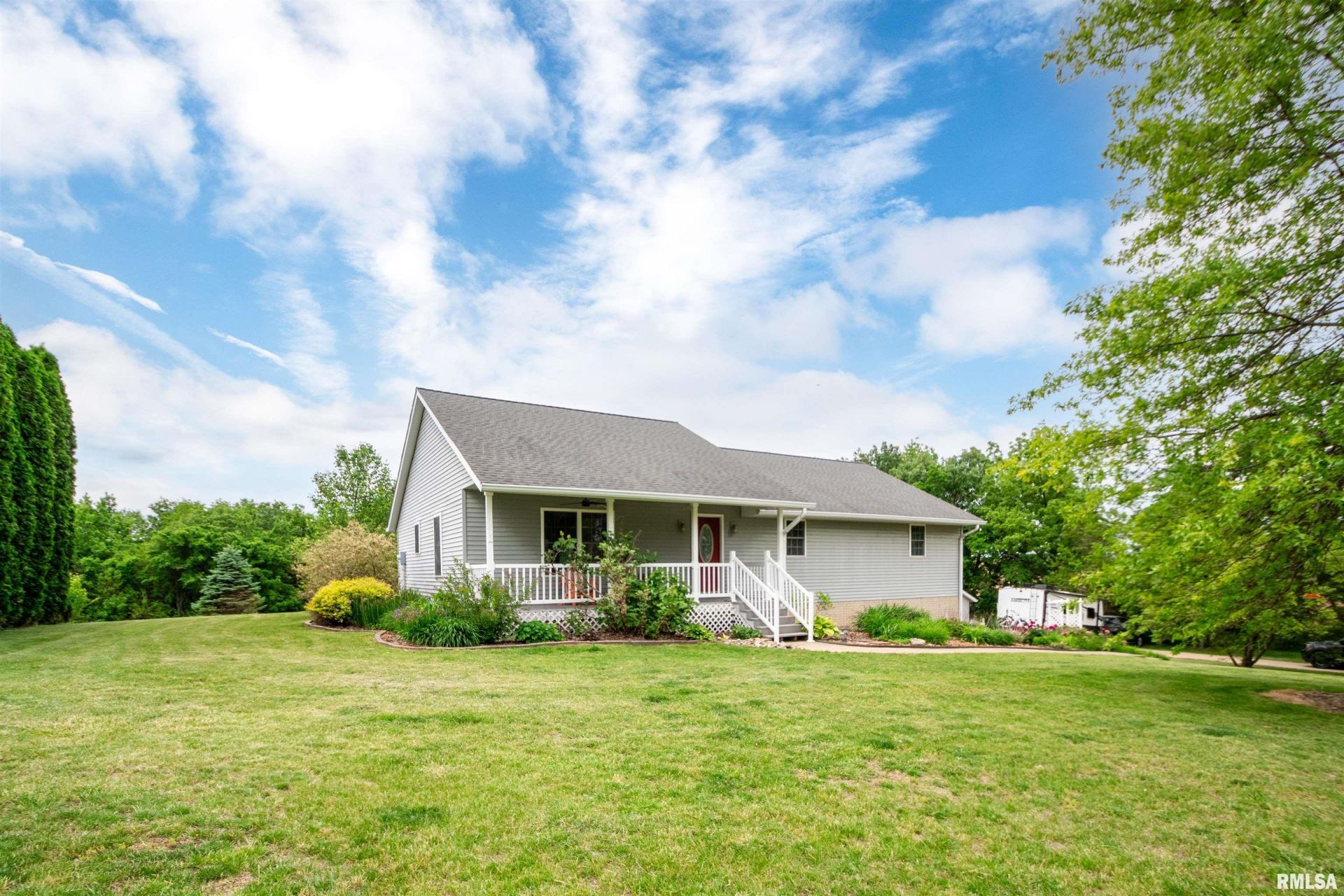 223 County Road 1225 E County Road, Deer Creek, IL 61733 Main Photo