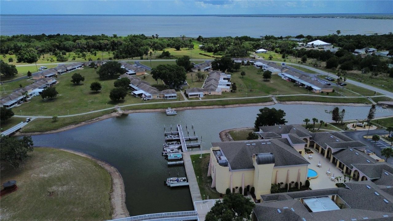 3421 Club Circle, Lakeshore, FL 33854 Photo