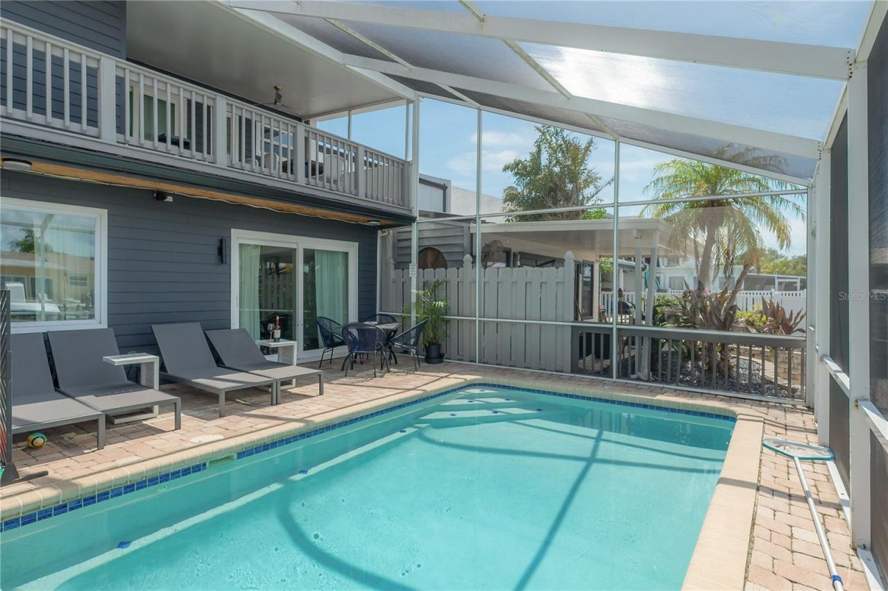 8757 Bay Pointe Drive, Tampa, FL 33615 Photo