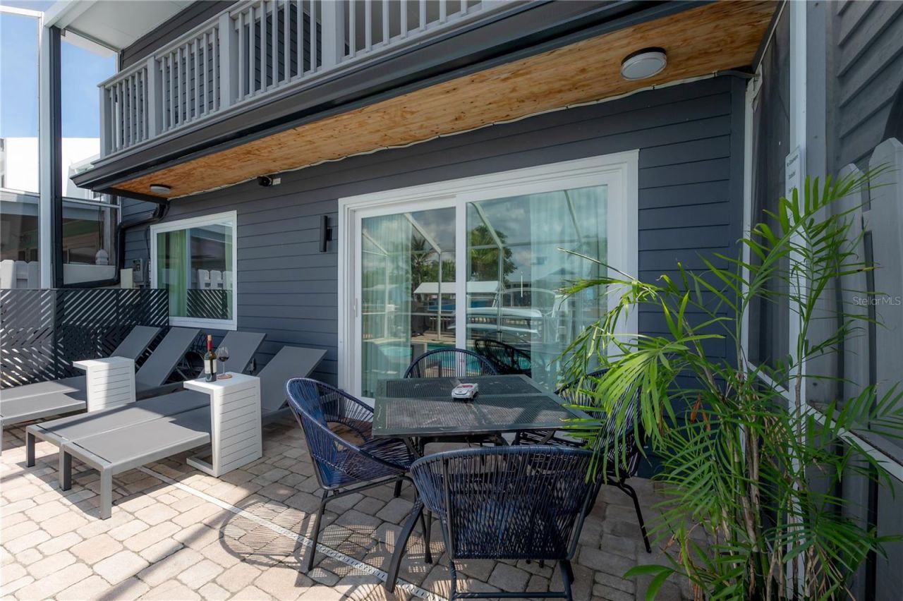 8757 Bay Pointe Drive, Tampa, FL 33615 Photo