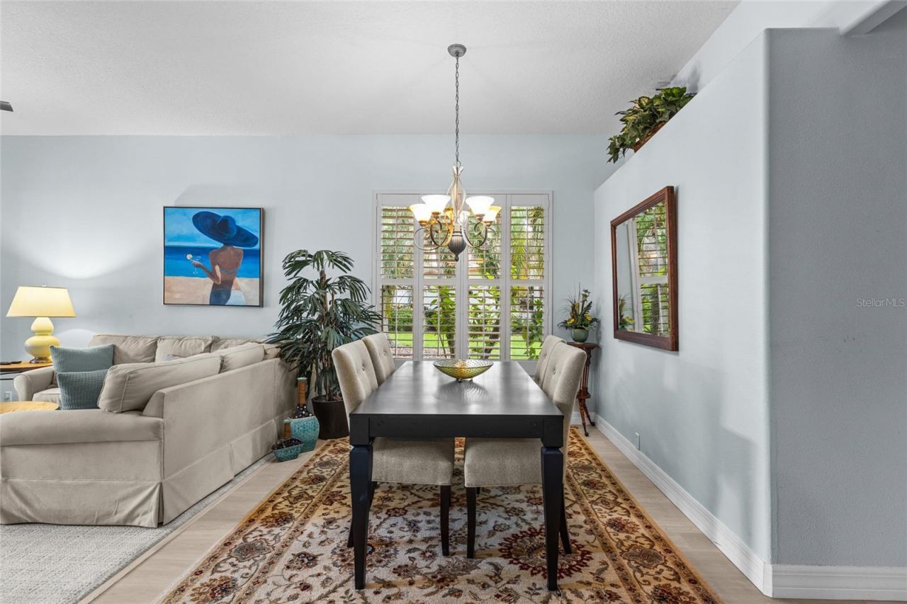 6662 Oakbrooke Circle, Bradenton, FL 34202 Photo