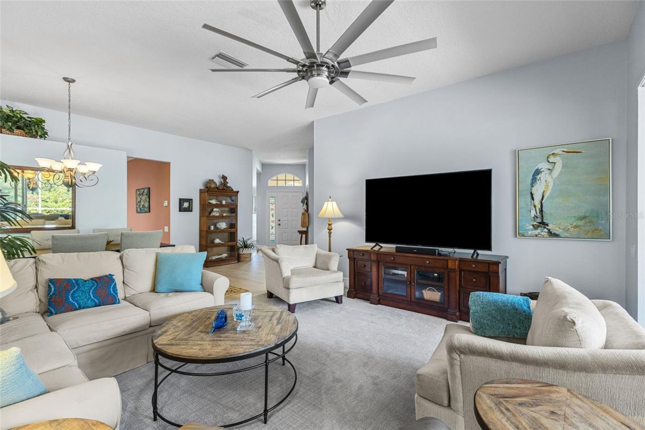 6662 Oakbrooke Circle, Bradenton, FL 34202 Photo