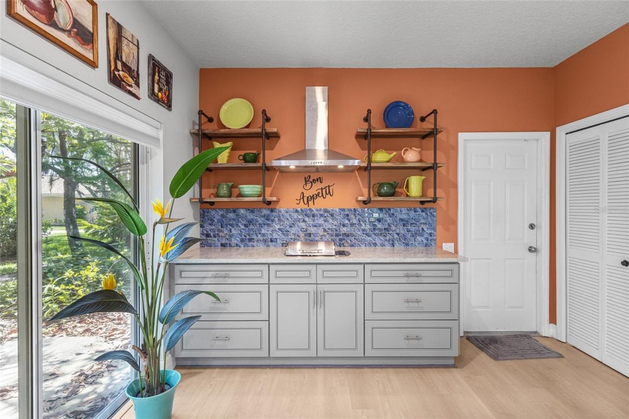 6662 Oakbrooke Circle, Bradenton, FL 34202 Photo