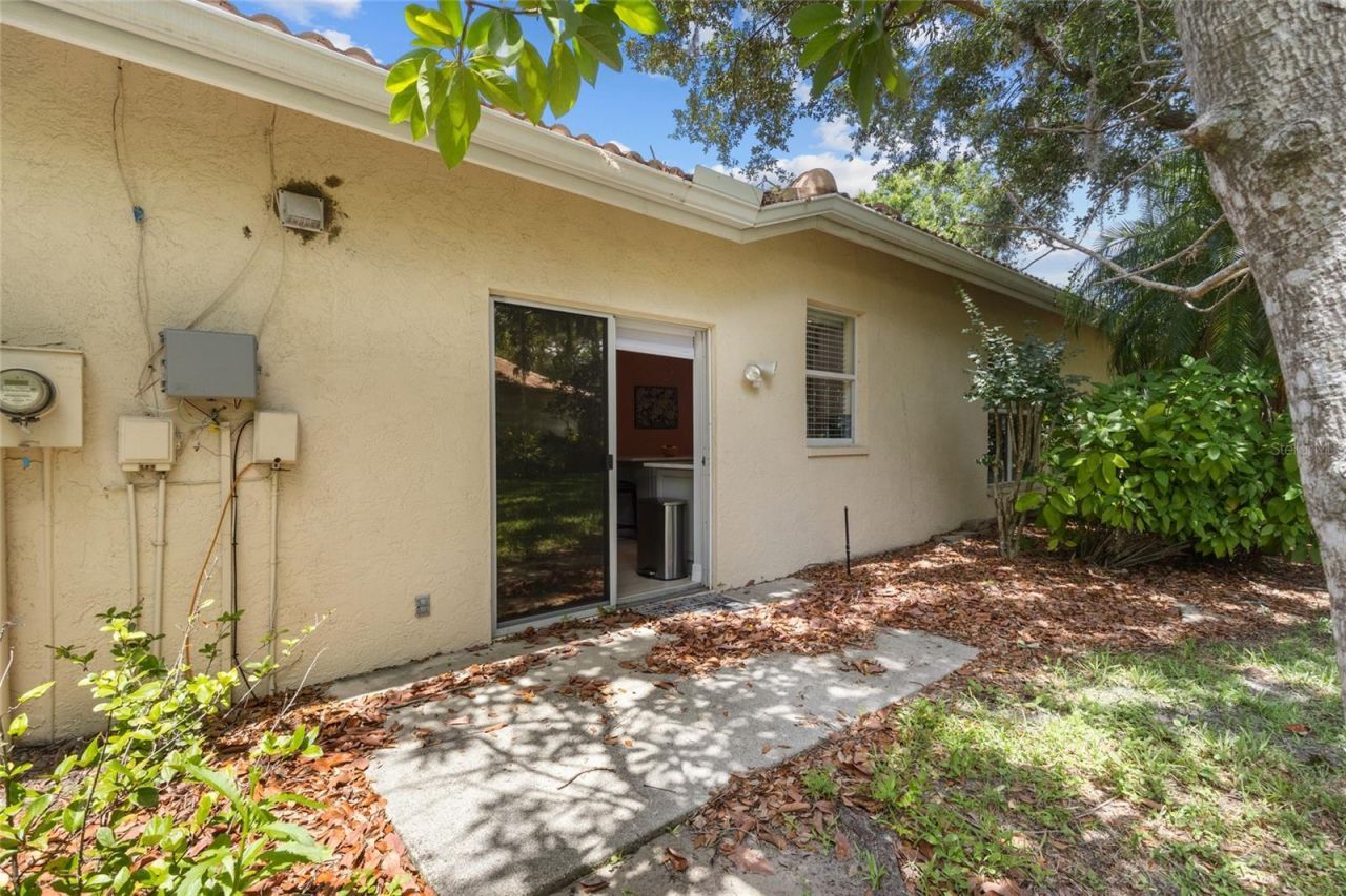 6662 Oakbrooke Circle, Bradenton, FL 34202 Photo