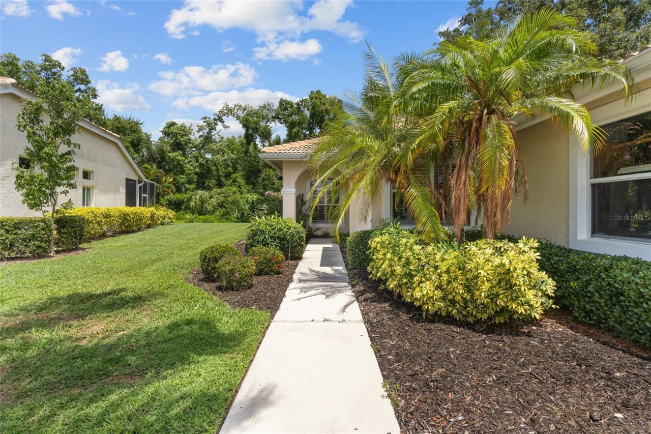 6662 Oakbrooke Circle, Bradenton, FL 34202 Photo
