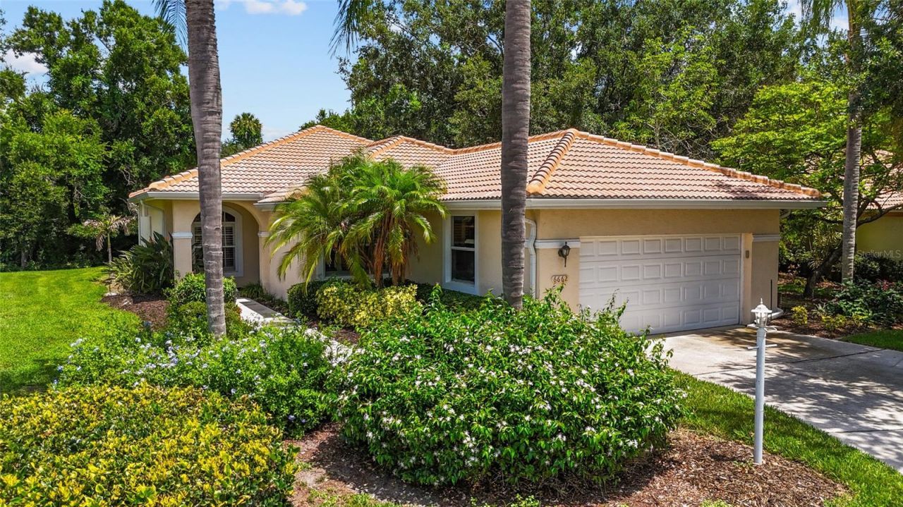 6662 Oakbrooke Circle, Bradenton, FL 34202 Photo