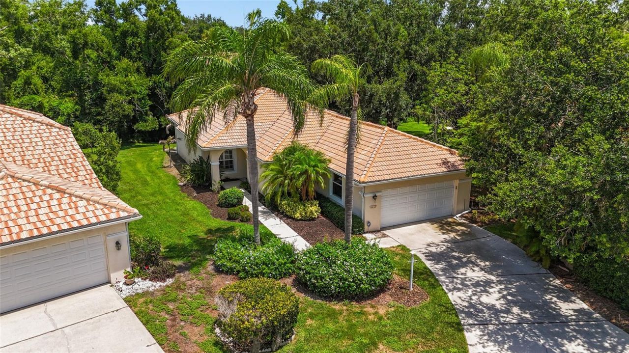 6662 Oakbrooke Circle, Bradenton, FL 34202 Photo