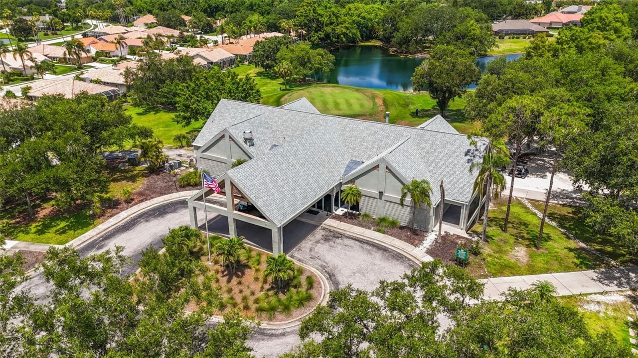 6662 Oakbrooke Circle, Bradenton, FL 34202 Photo