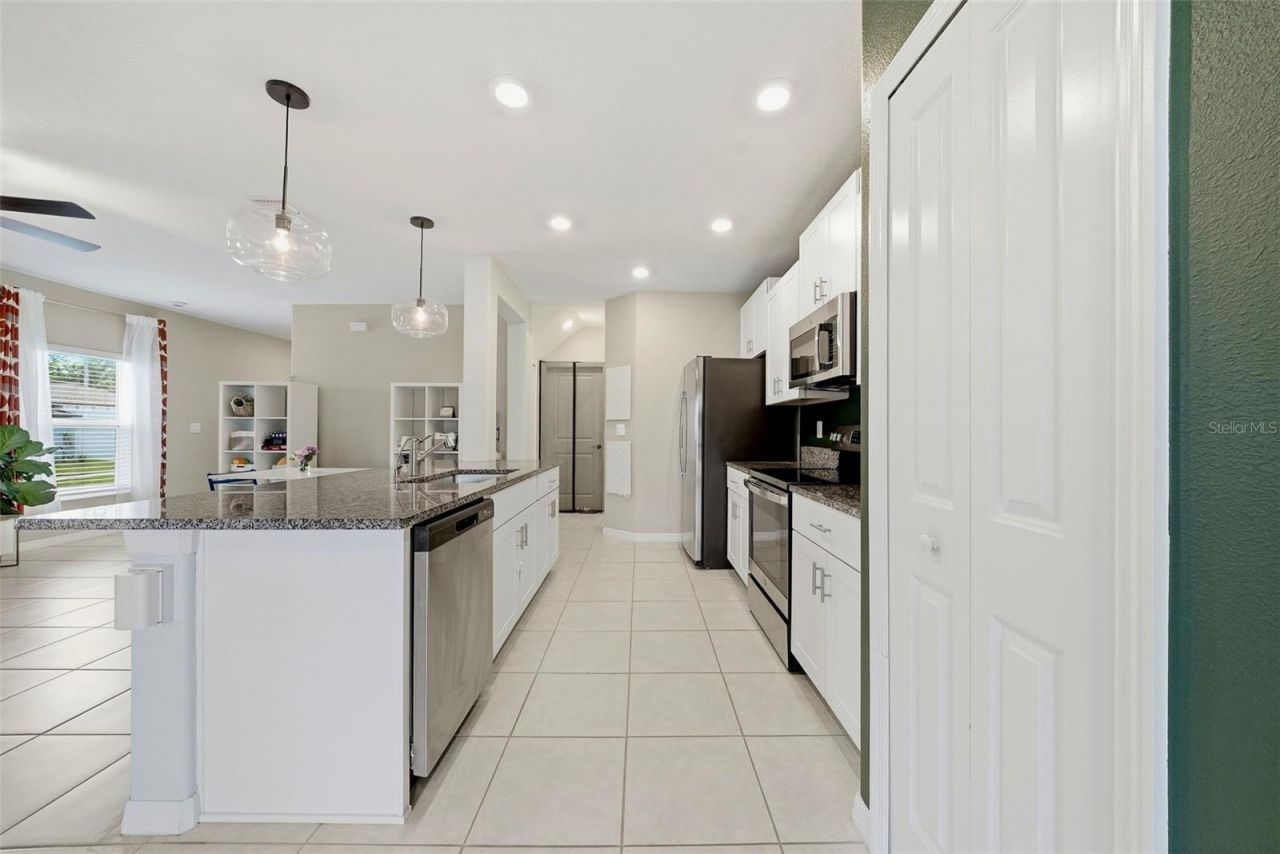 6298 Bar S Bar Trail, Zephyrhills, FL 33541 Photo
