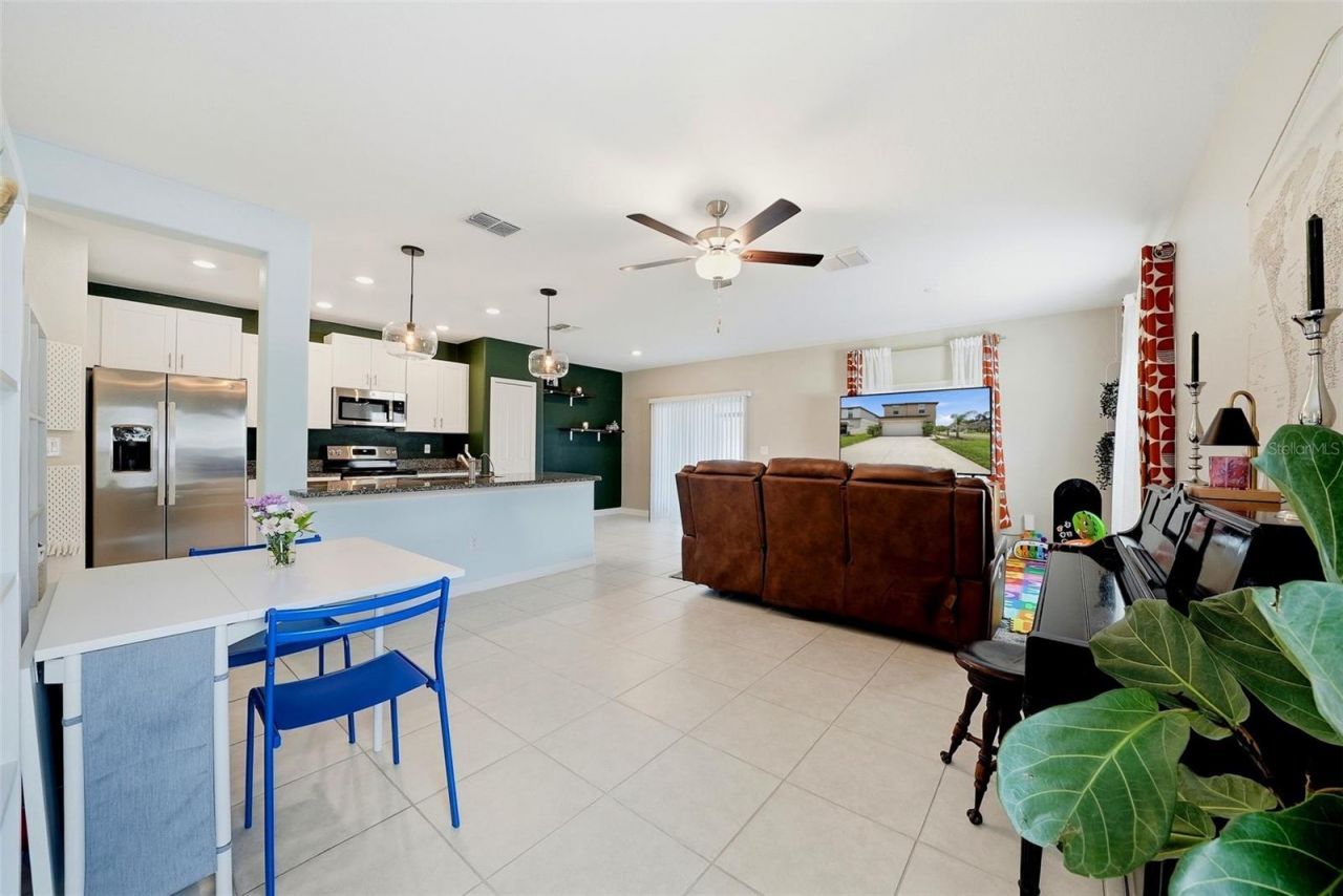 6298 Bar S Bar Trail, Zephyrhills, FL 33541 Photo