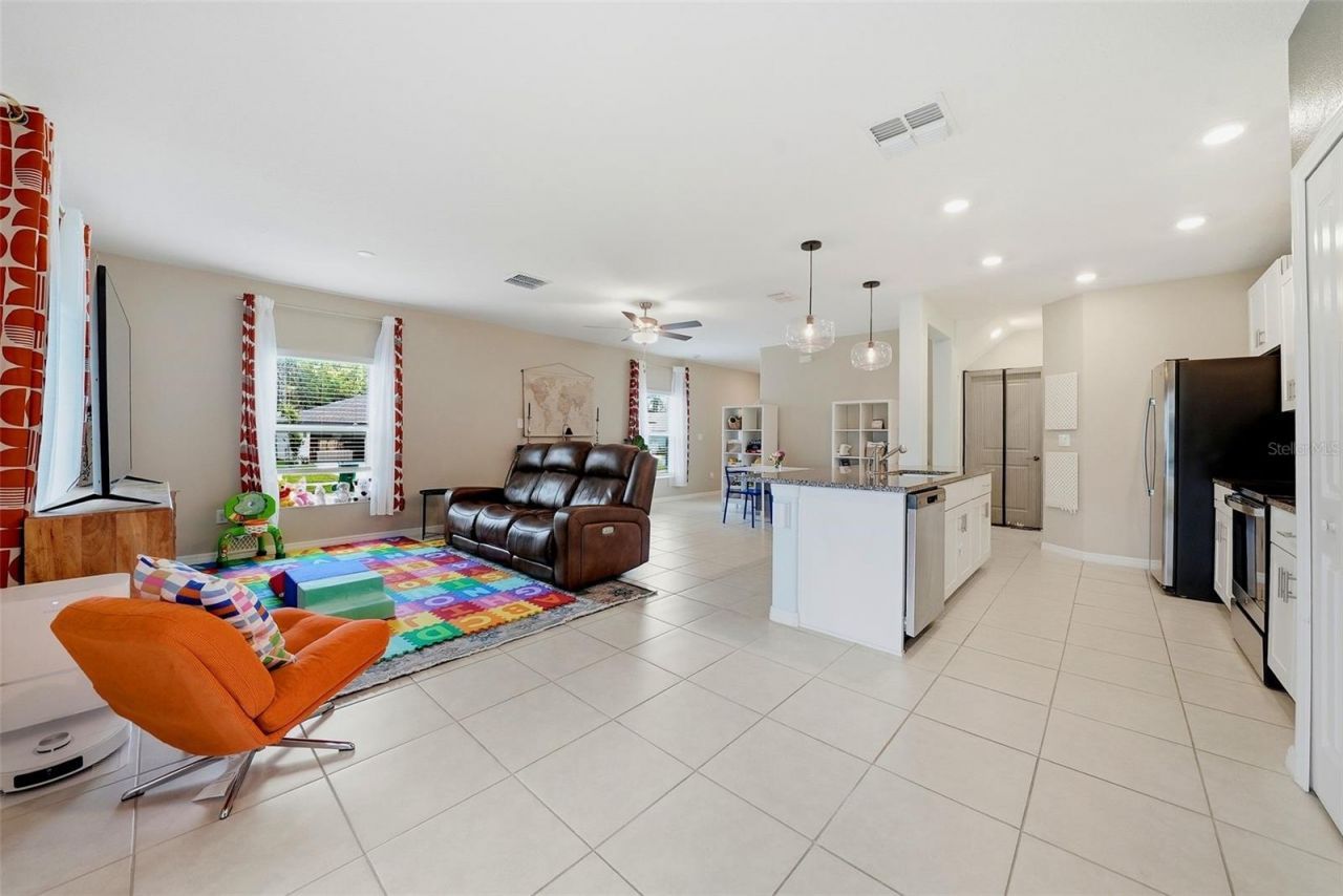 6298 Bar S Bar Trail, Zephyrhills, FL 33541 Photo