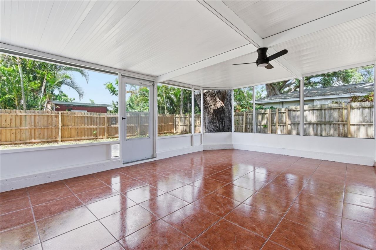 1656 Webb Drive, Clearwater, FL 33755 Photo