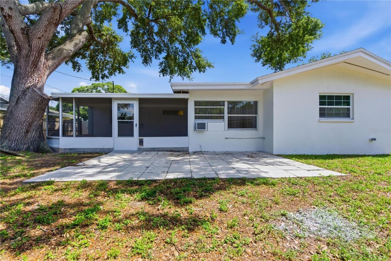 1656 Webb Drive, Clearwater, FL 33755 Photo