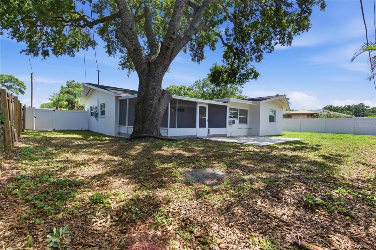 1656 Webb Drive, Clearwater, FL 33755 Photo