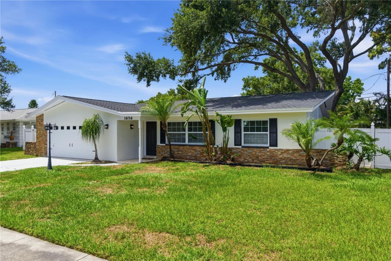 1656 Webb Drive, Clearwater, FL 33755 Photo