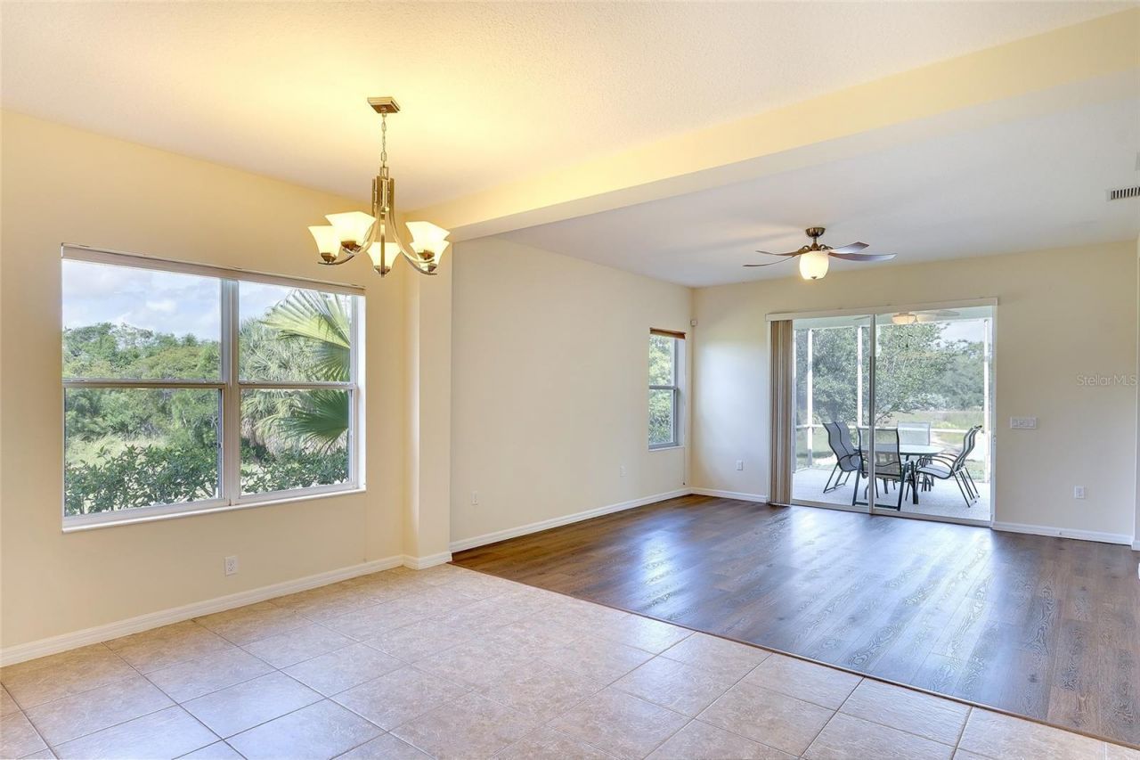 1450 Blue Horizon Circle, Bradenton, FL 34208 Photo