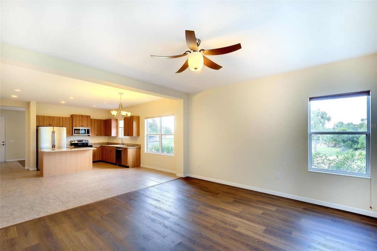 1450 Blue Horizon Circle, Bradenton, FL 34208 Photo