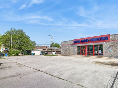Main Photo