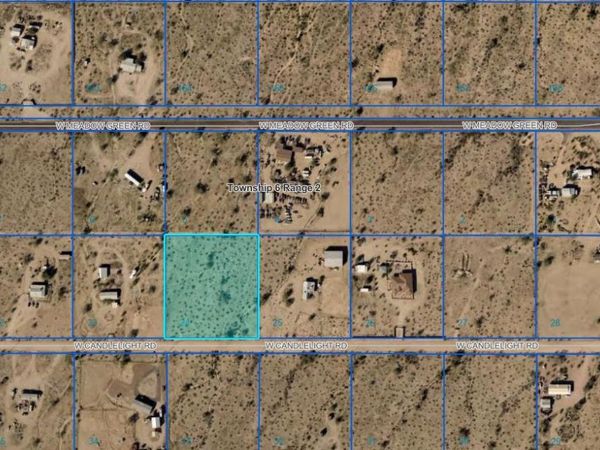 W Candlelight Road, Unit 24, Maricopa, AZ 85139