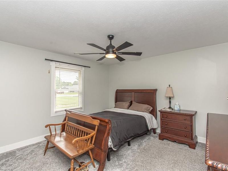 40 Lakengren Drive, Eaton, OH 45320 Photo 26
