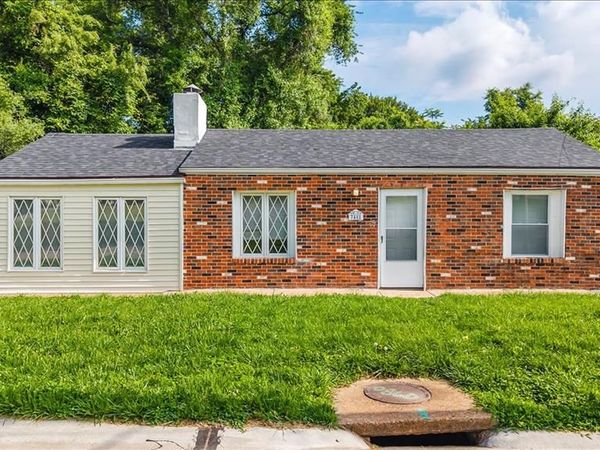 7461 Castro Drive , Ferguson, MO 63135