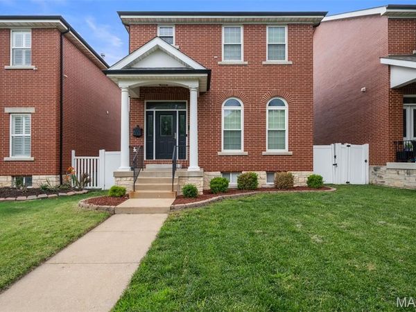 3923 McRee Avenue , St Louis, MO 63110