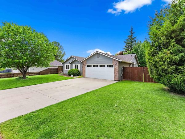 1653 N Eagle Creek Way, Eagle, ID 83616