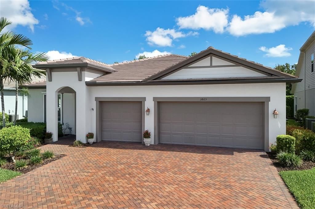 3865 Helmsman Dr, Naples, FL 34120 Photo