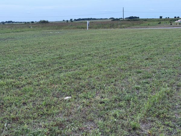 1178 Saltgrass DR, Salado, TX 76571