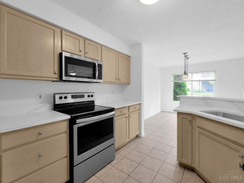5562 Baywatch Way, Unit 104, Deerfield Twp., OH 45040 Photo 8