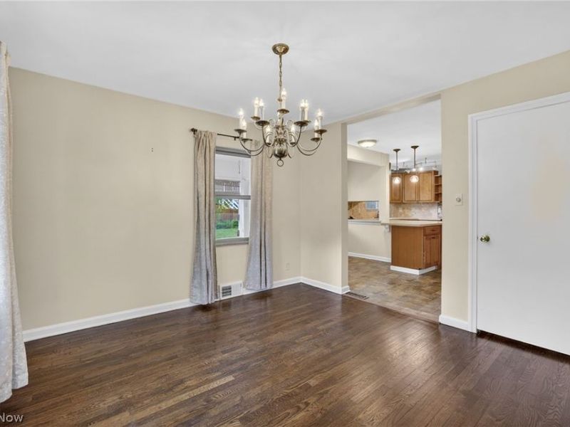 674 Upper Merriman Drive, Akron, OH 44303 Photo 8