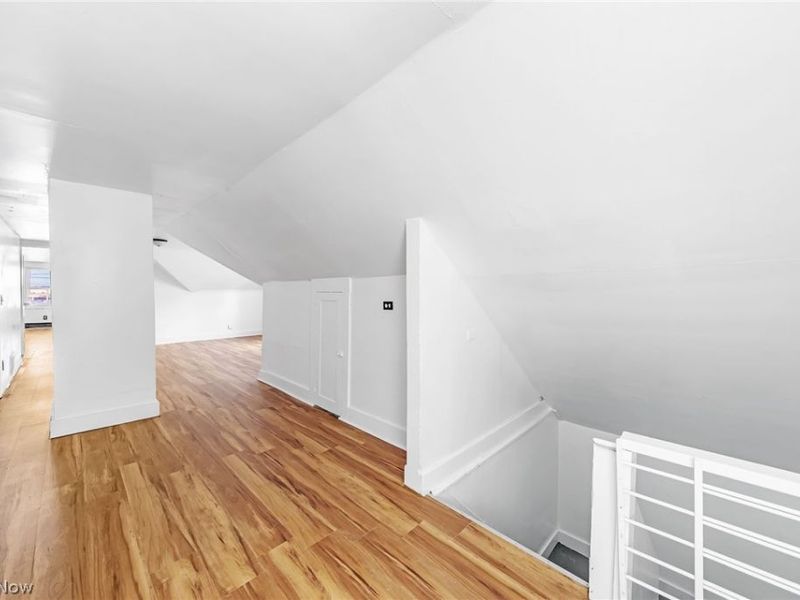 10711 Joan Avenue, Cleveland, OH 44111 Photo 28