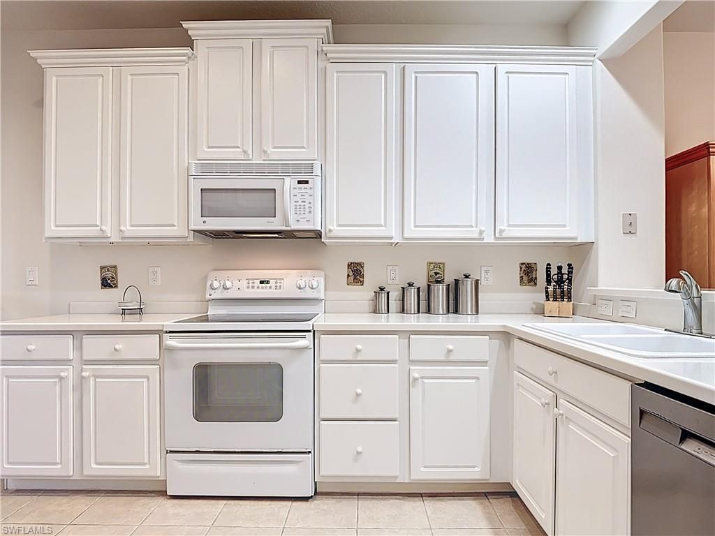 20930 Calle Cristal Ln, Unit 4, North Fort Myers, FL 33917 Photo