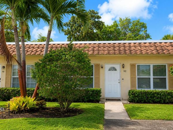 92 Lariat Circle, Boca Raton, FL 33487