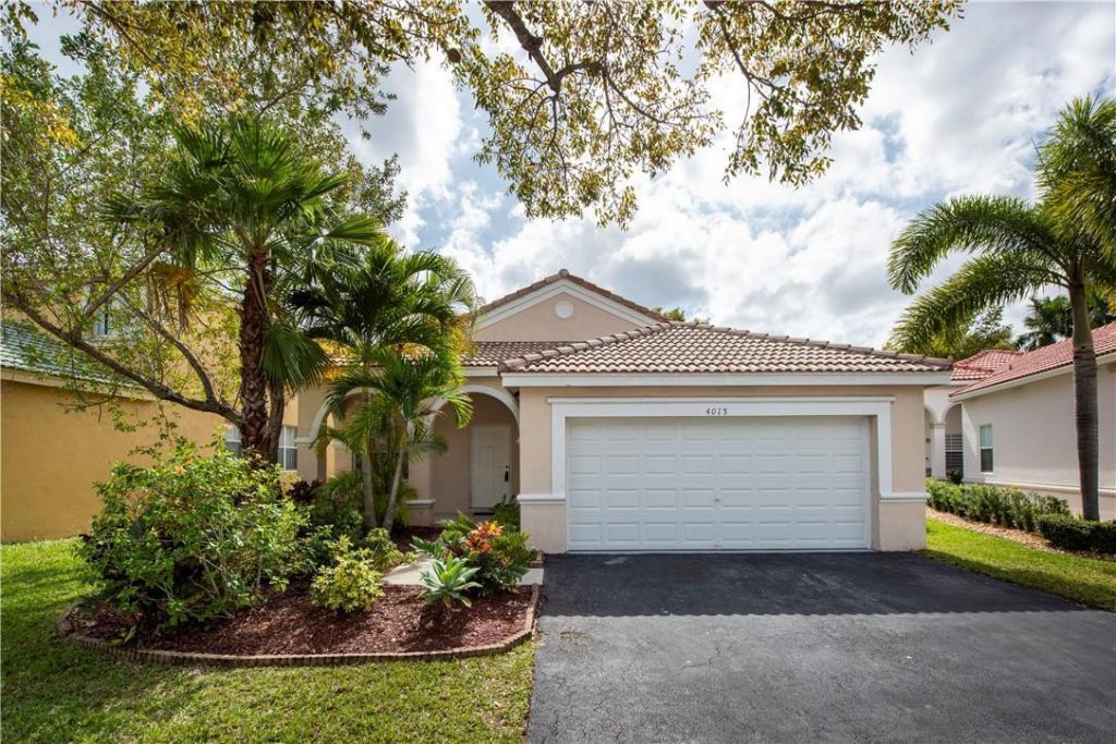4015 Palm Place, Weston, FL 33331 Photo