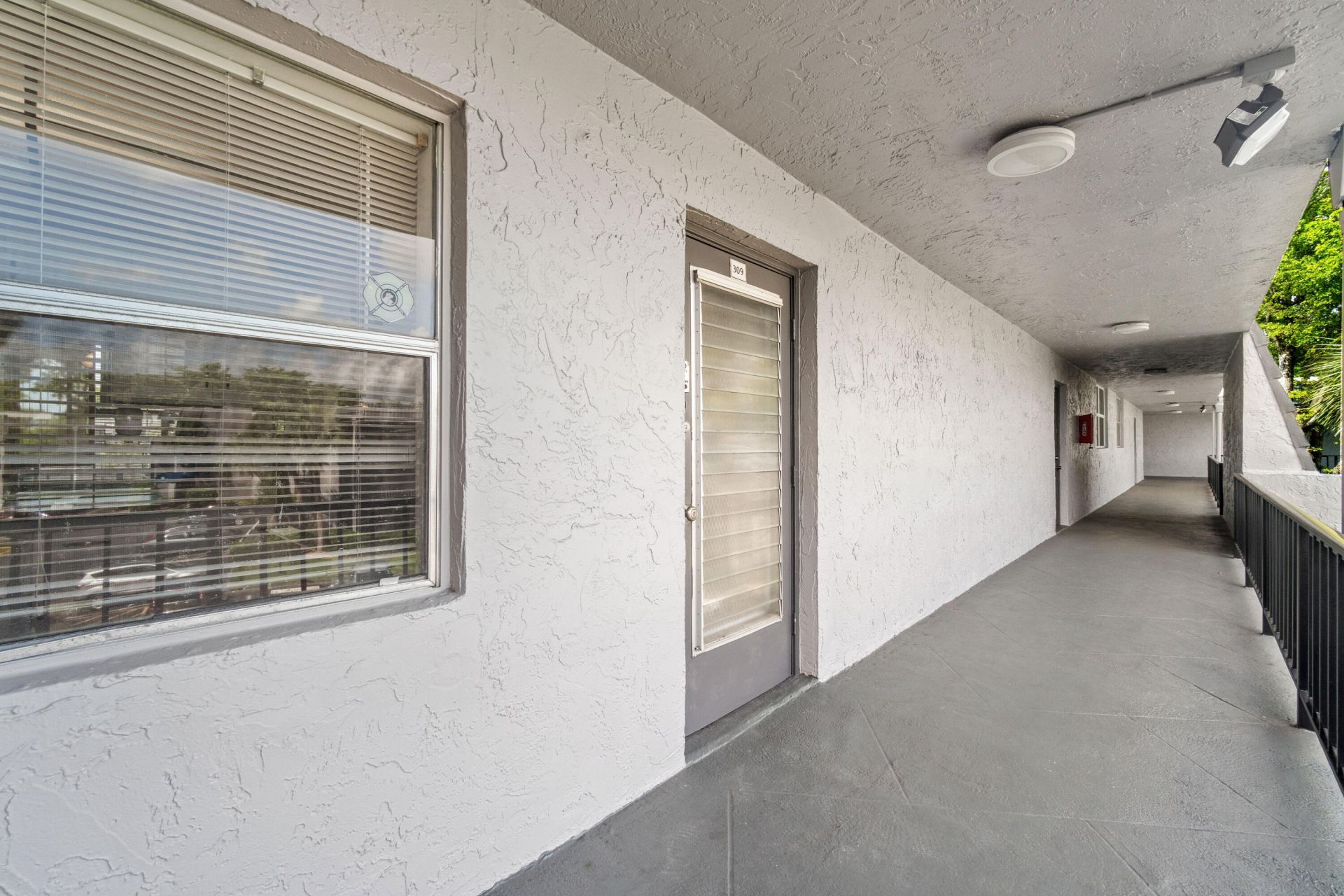 9080 Lime Bay Boulevard, Unit 309, Tamarac, FL 33321 Photo