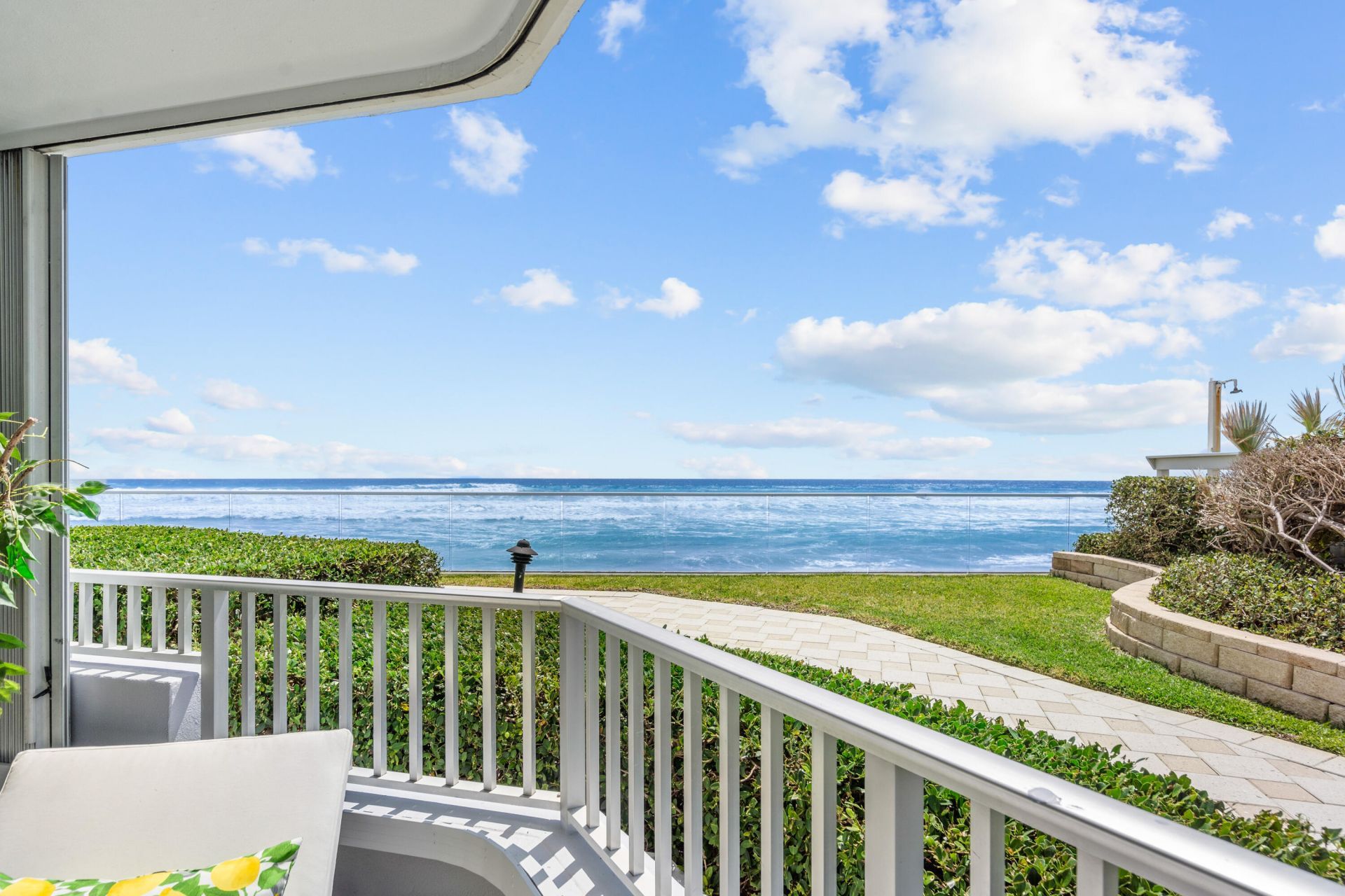 5200 N Ocean Drive, Unit 102, Singer Island, FL 33404 Photo