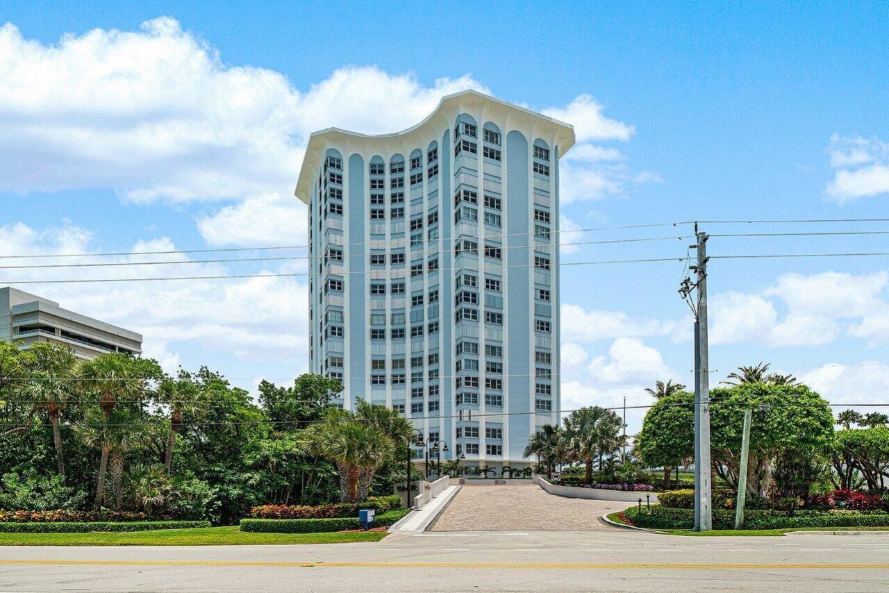 5200 N Ocean Drive, Unit 102, Singer Island, FL 33404 Photo
