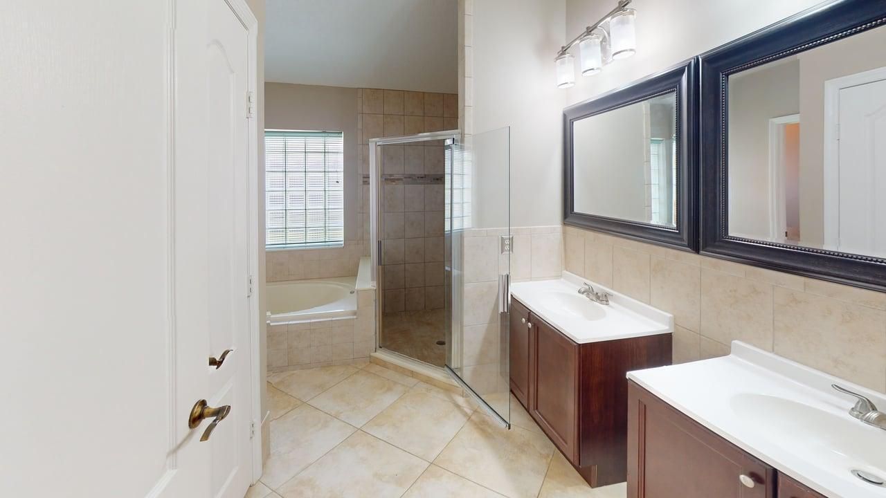 562 SW Saint Martins Cove, Port Saint Lucie, FL 34986 Photo