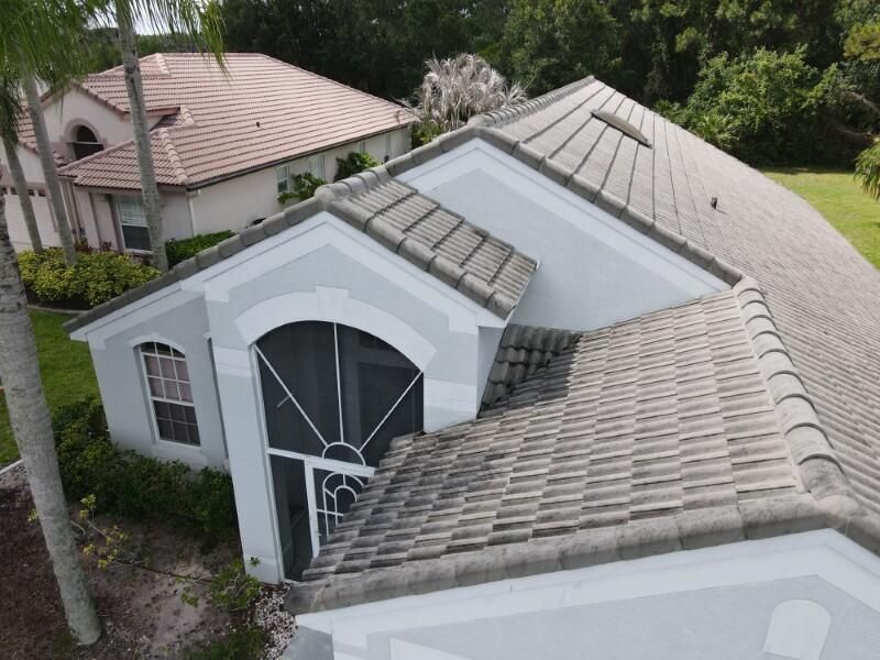 562 SW Saint Martins Cove, Port Saint Lucie, FL 34986 Photo