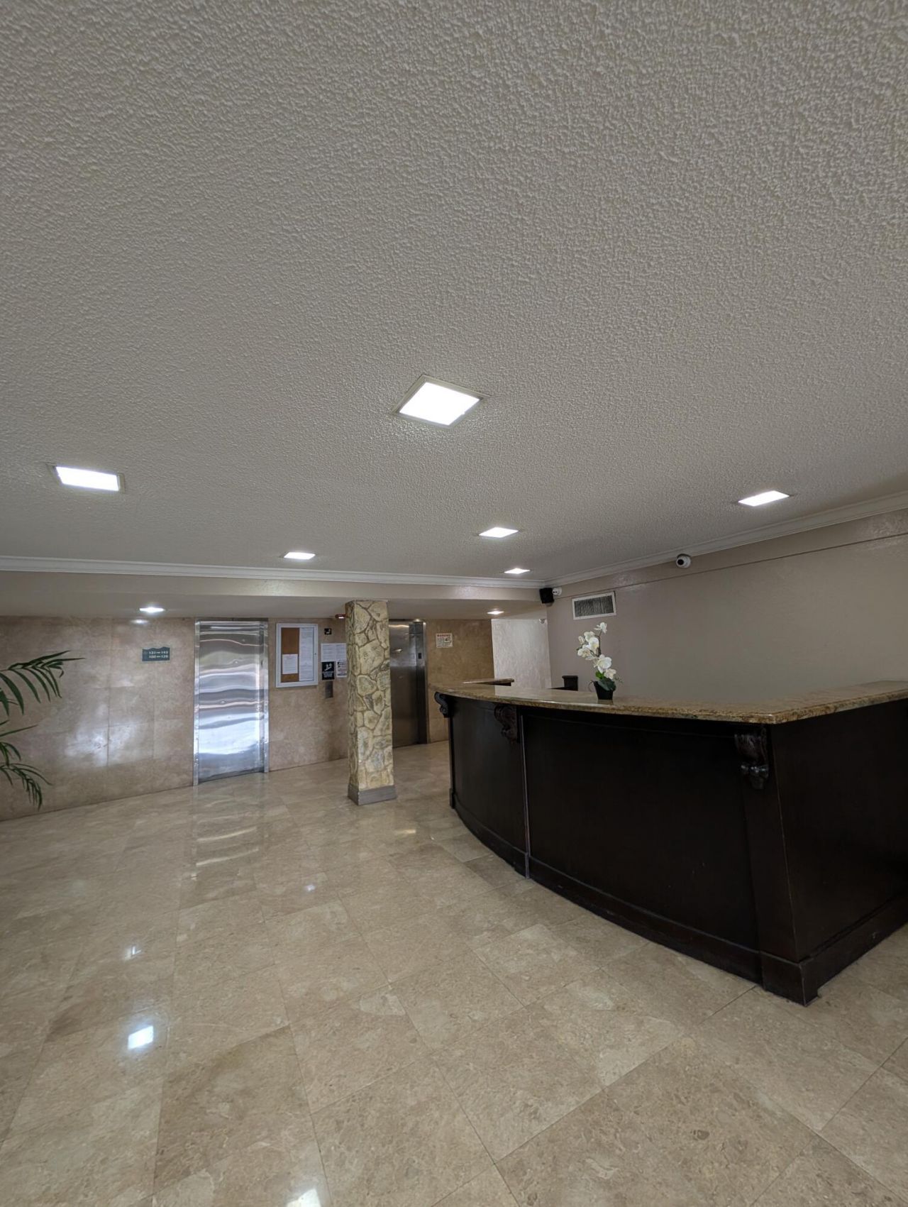 1800 Sans Souci Boulevard, Unit 424, North Miami, FL 33181 Photo