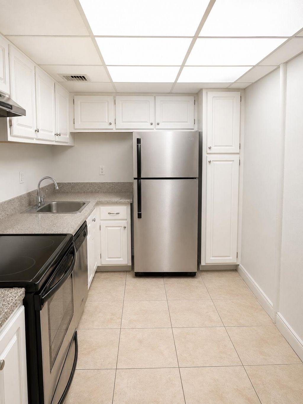 1800 Sans Souci Boulevard, Unit 424, North Miami, FL 33181 Photo