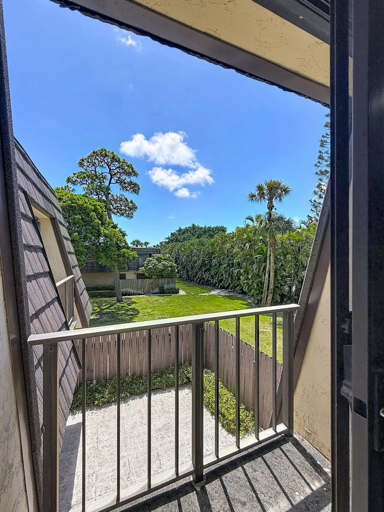 4644 Cherry Road, West Palm Beach, FL 33417 Photo