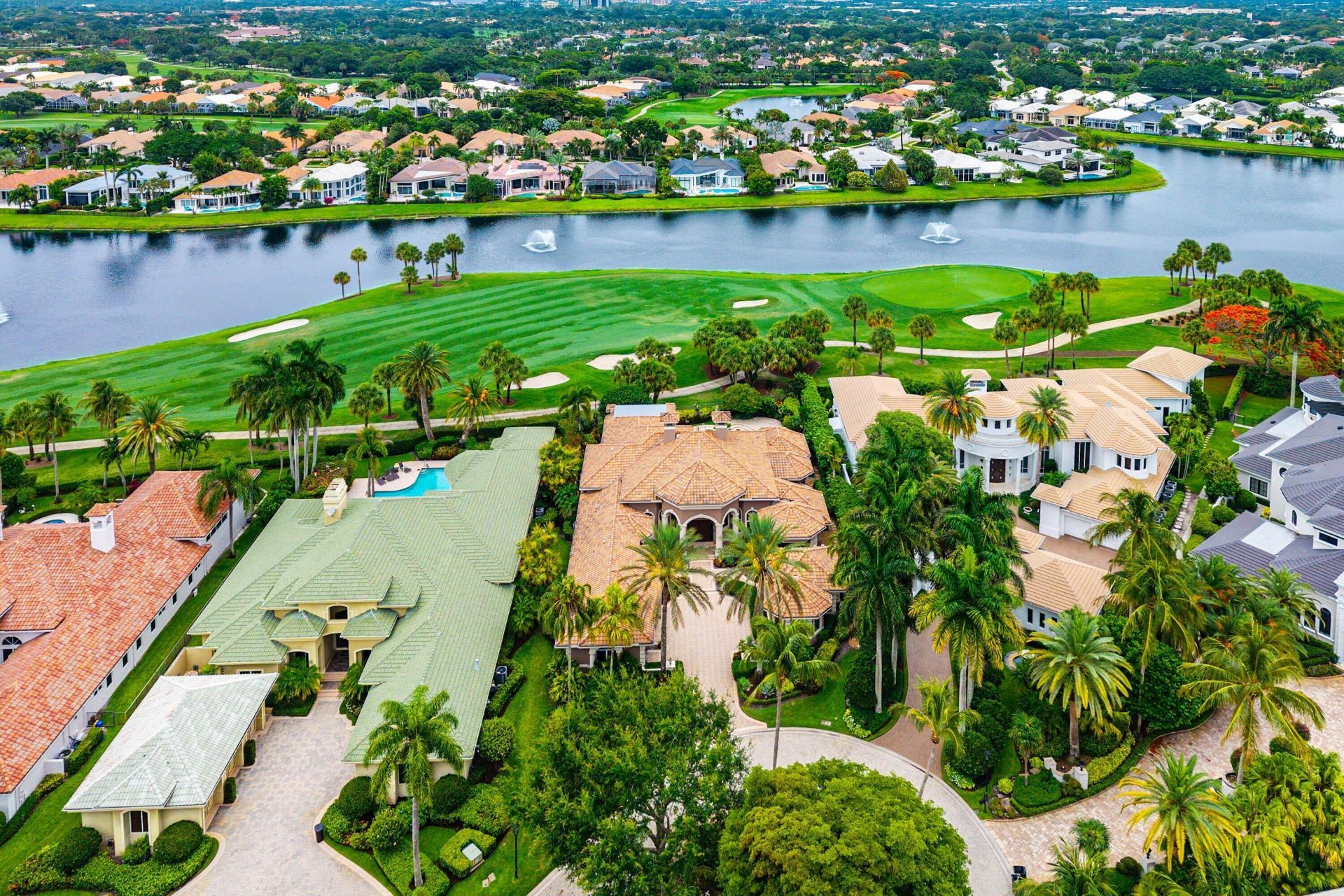 32 Saint Thomas Drive, Palm Beach Gardens, FL 33418 Photo