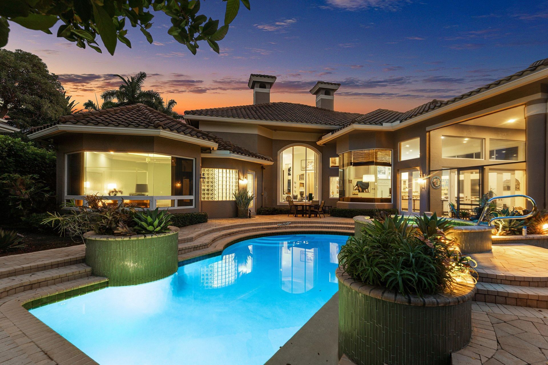 32 Saint Thomas Drive, Palm Beach Gardens, FL 33418 Photo