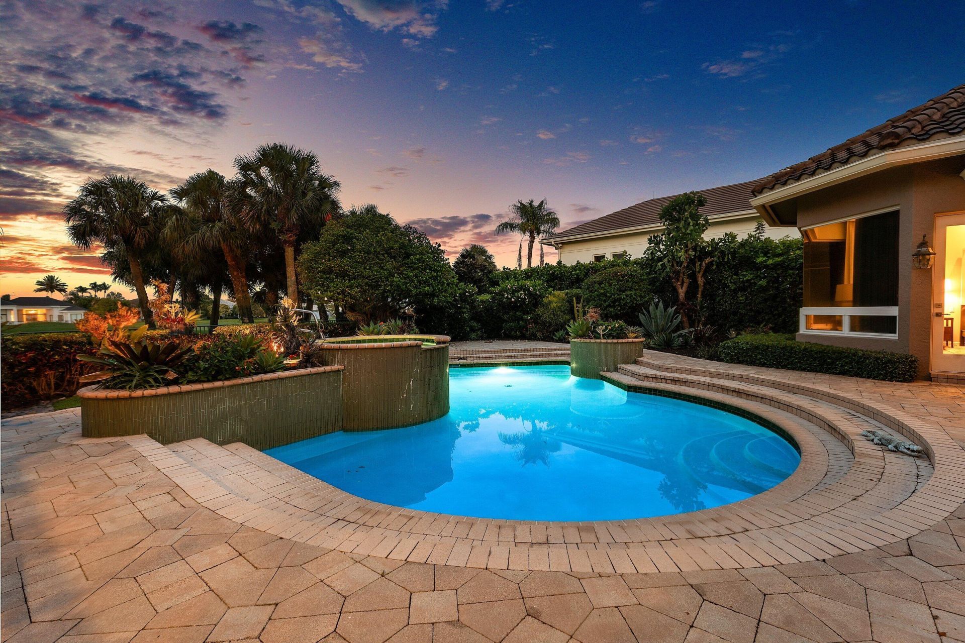 32 Saint Thomas Drive, Palm Beach Gardens, FL 33418 Photo