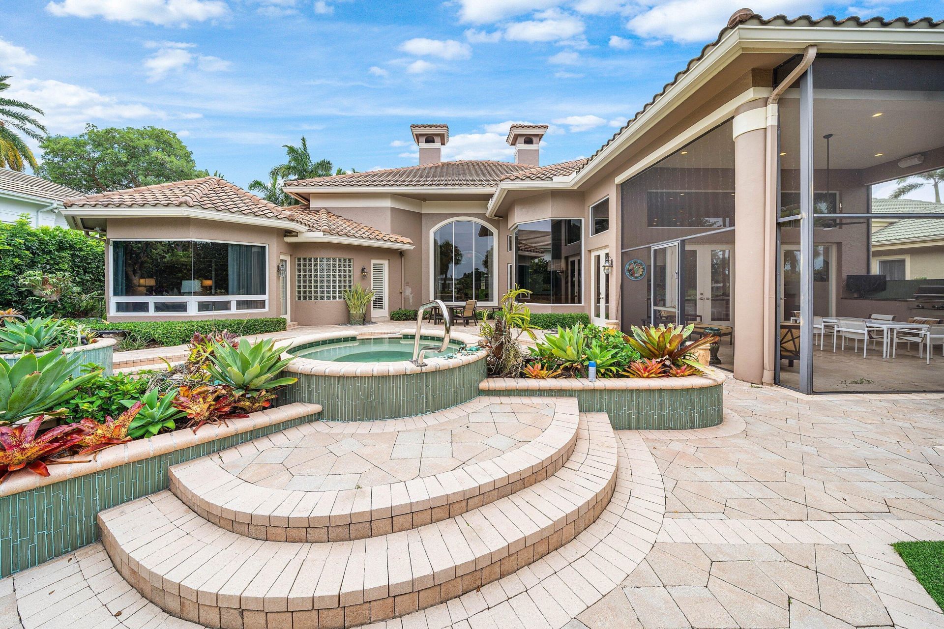 32 Saint Thomas Drive, Palm Beach Gardens, FL 33418 Photo